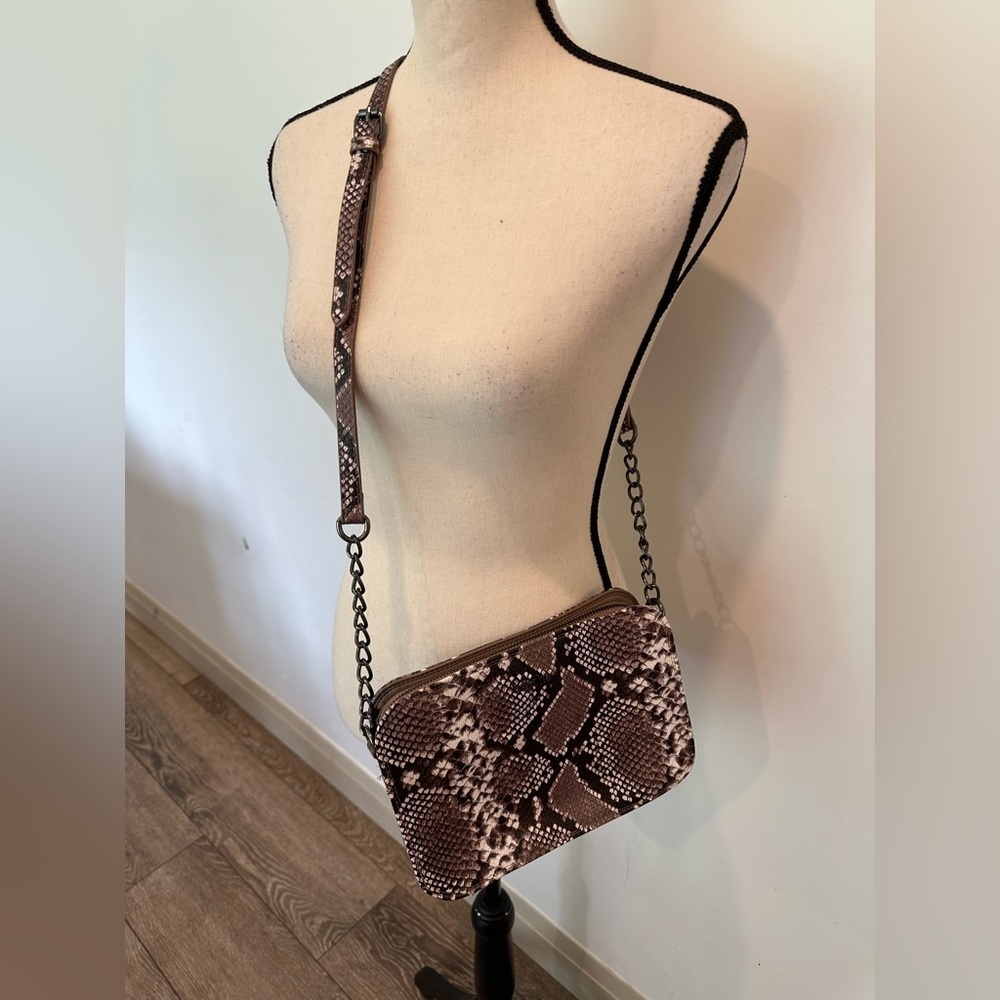 Boscha Snake Print  Cross Body Purse Bag Chain Strap